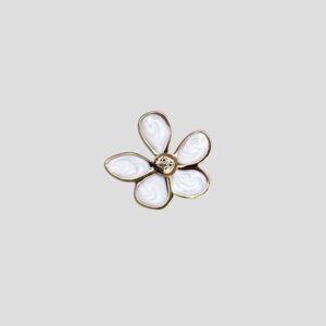 Pearl Blossom – Floral  Stud