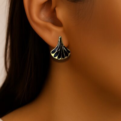 Noir Fan – Enamel Shell