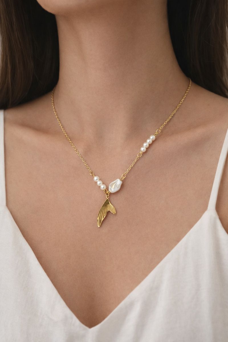 Ocean Muse Pearl & Mermaid Anti-Tarnish Neckchain