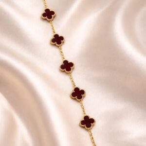 Maroon Clover Bracelet