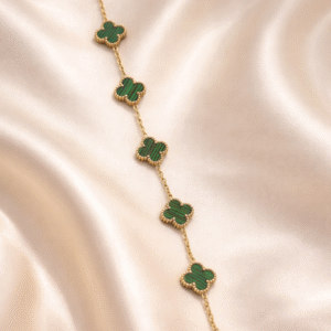 Elegant Green Clover Bracelet
